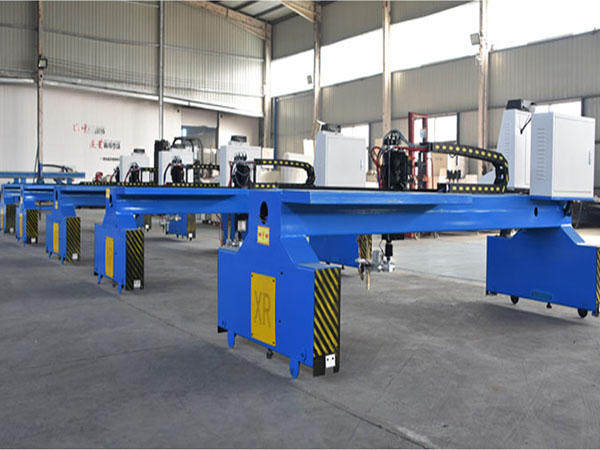 數(shù)控光纖激光切割機(jī)